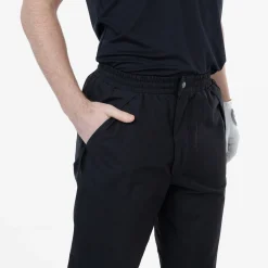 Aron Svart