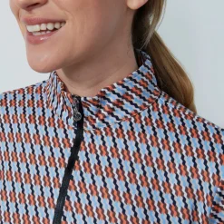 Delta Half Neck