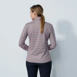 Delta Half Neck