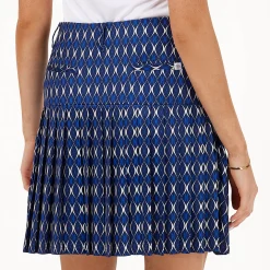 Pleat