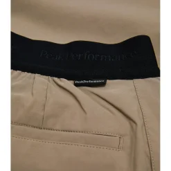 W Player Shorts